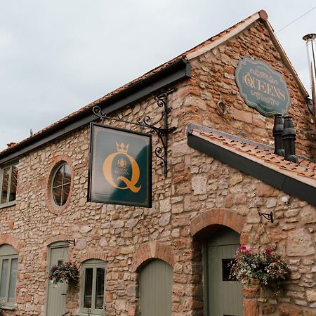 The Queens Chew Magna Номер фото